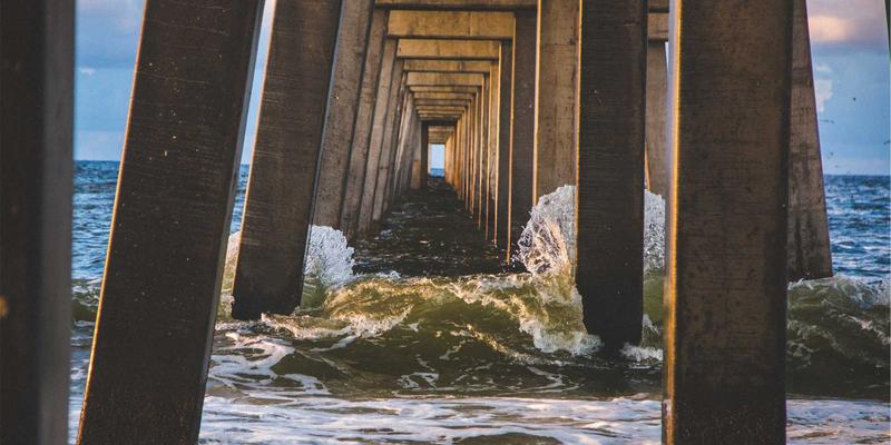 香港环球22:连接全球贸易的卓越进出口服务伙伴