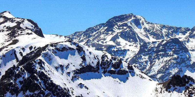 香港环球数字贸易枢纽：跨境电商合规与数据流动管理的关键策略