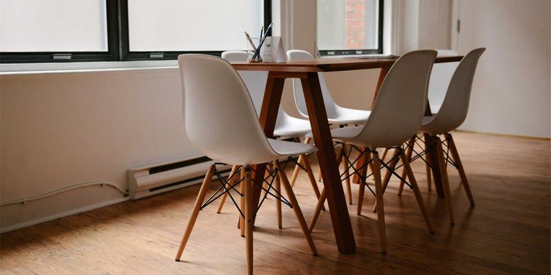 香港环球空运：高附加值电子产品与珠宝的时效性解决方案